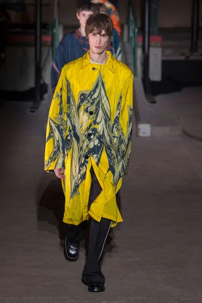 Look 67